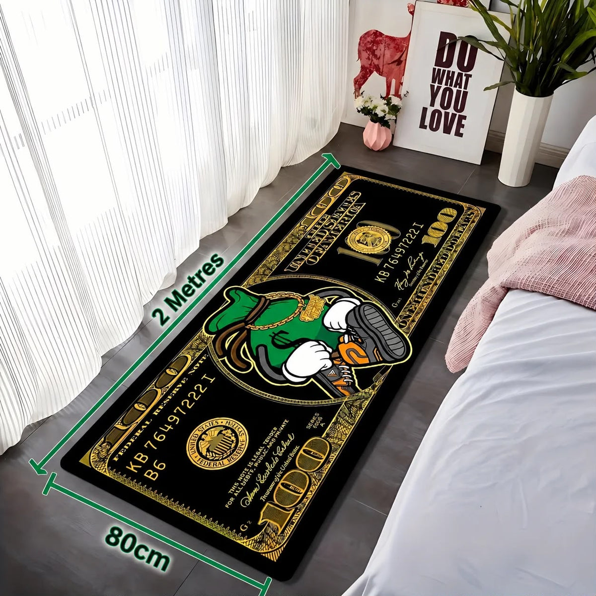 Tapis billet 100 dollars mascotte 80 cm x 2 m dans une chambre